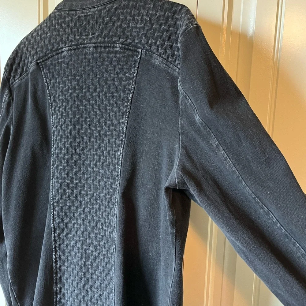Liverpool Black Quilt Detail Jacket - Picture 7 of 15